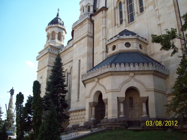 ...Catedrala ortodoxa"Adormirea Maicii Domnului''-Cluj Napoca,diverse... 100_8763