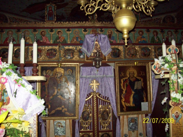 ...Biserica ortodoxa "Sf.Treime"-Zizin,diverse... 100_8924