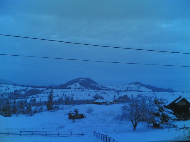 ...Iarna,prin Romania,diverse... 17122011