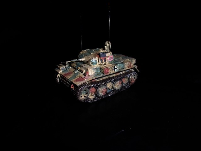 Revell 1/72 Panzer II Luchs FINI 100_0310