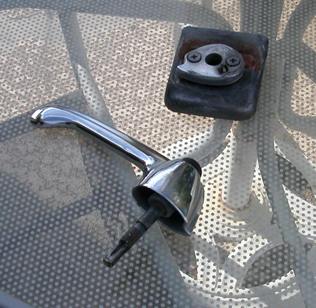 Exterior handle for rear doors Handle10