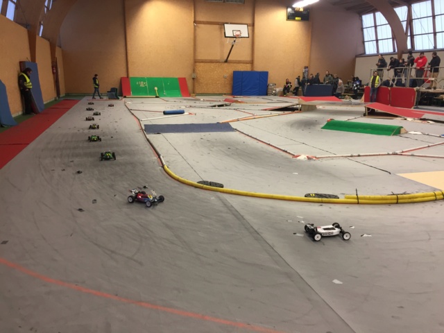 Course indoor 1/10tt MRCC Corzé 27 Janvier 2019  077b8210