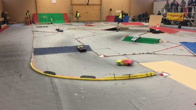 Course indoor tt 1/10,M.R.C.C,Corzé (49)  7eaf8c10