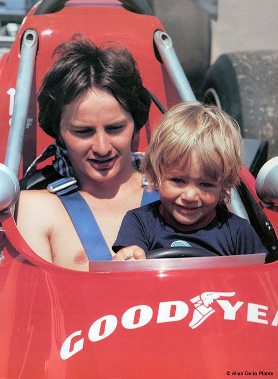 Gilles Villeneuve et son fils Jacques - Page 3 Gilles11