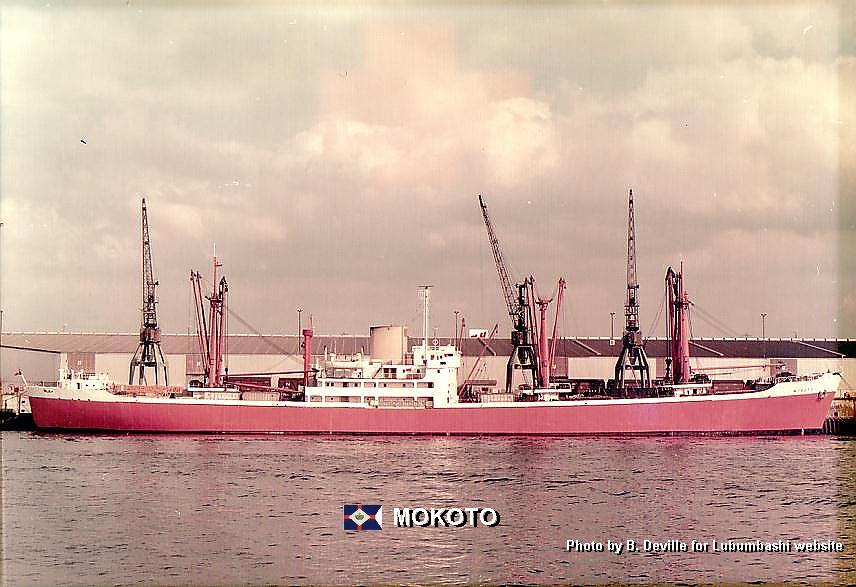 Photos de navires marchands - Page 9 Mokoto10