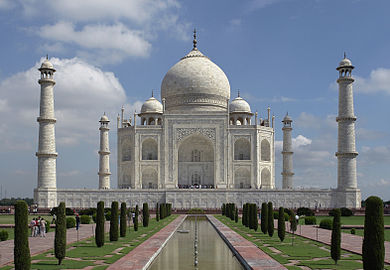 semaine 32 / 2023 :  Les couleurs du Taj Mahal - combo 390px-10