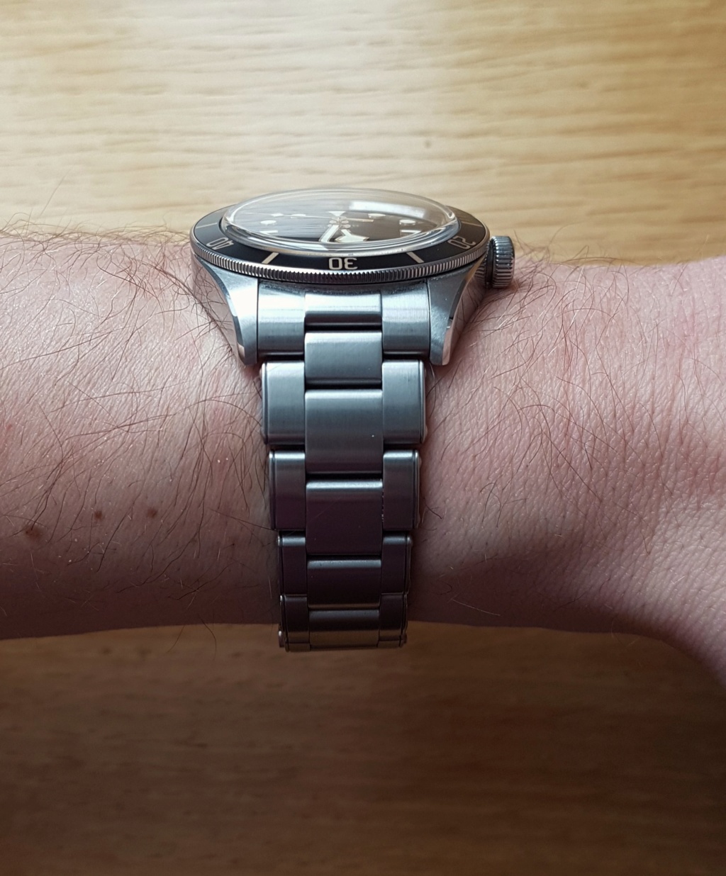 Comparaison de deux montres polyvalentes Grand Seiko SBGA011 vs BB58 46592210