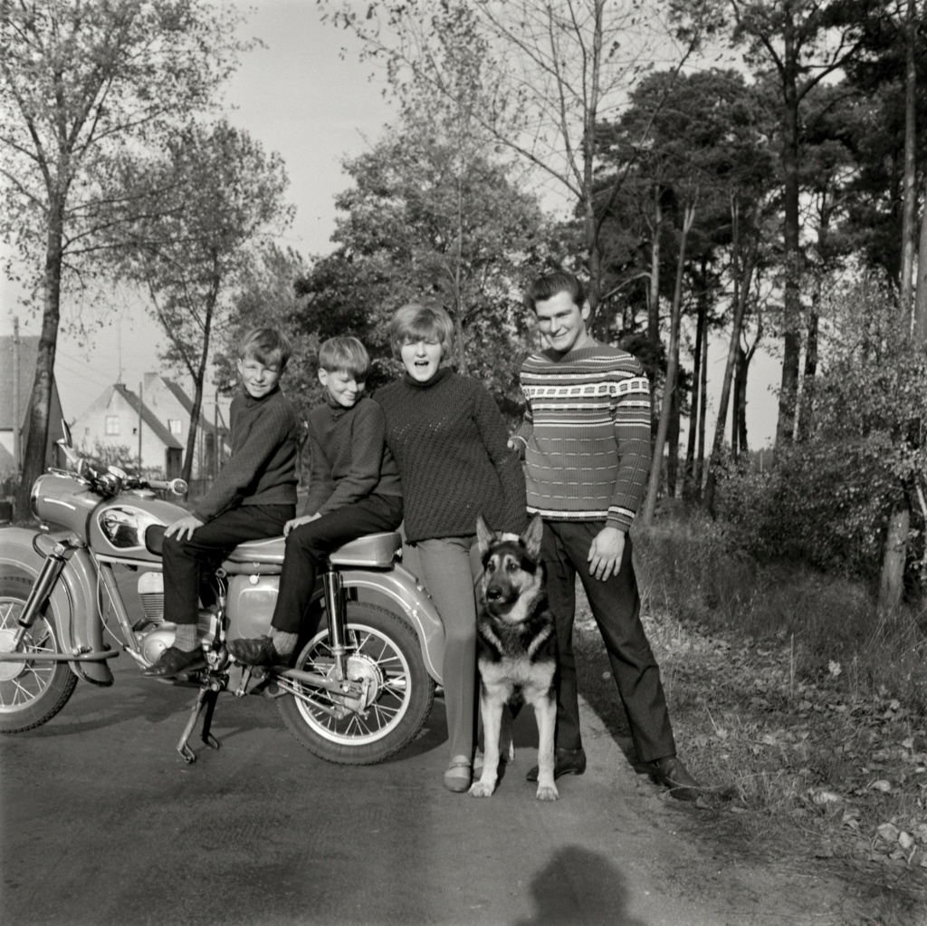 Tranches de vie de motards dans la RDA des années 1960 1_foto10