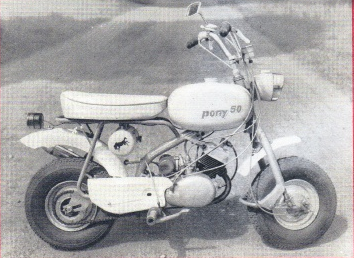 Pony 50 : une mini-mobylette sur un plan RDA (magazine practic 3/1974) Pony-510