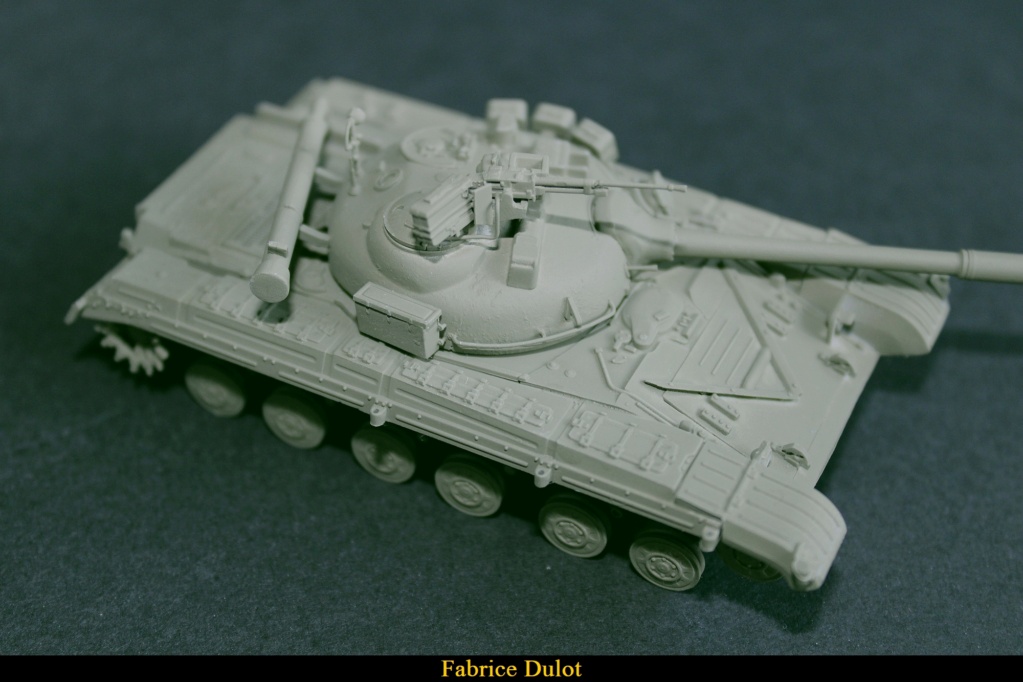 T 64 A mod 1972 Modelcollect et Zedval Img_9015