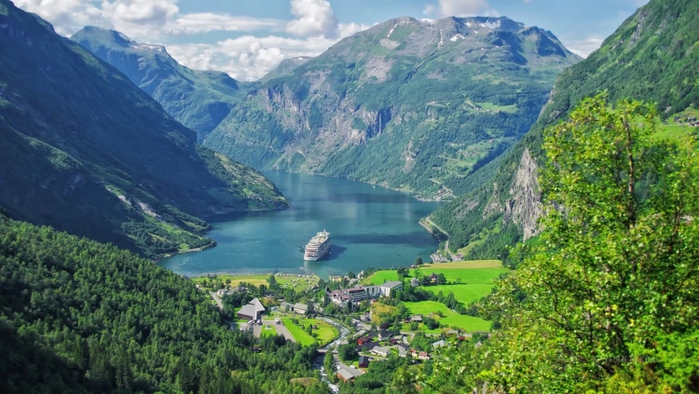 Роскошные пейзажи Норвегии - Страница 24 84295110