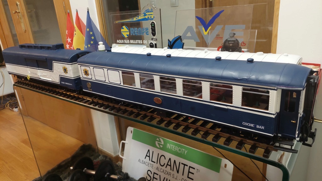 Construció del Coche Energia de El Transcantábrico de FEVE Whatsa43