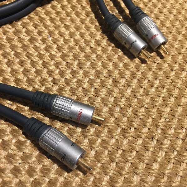 PROFIGOLD Interconnect Cable (SOLD) Img-2918