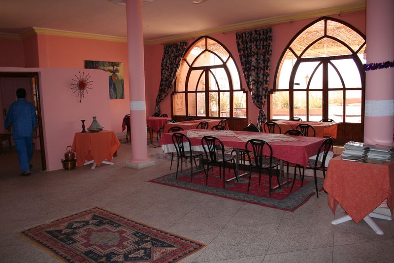 liquidation de l'hôtel SaharaSky Sahara18