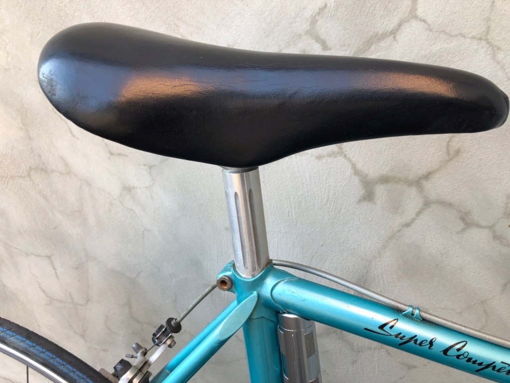 Vélo Peugeot super compétition F70e9410