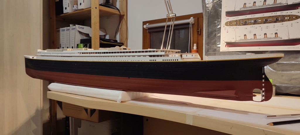 RMS Titanic [Trumpeter 1/200°] de panther - Page 7 Img_2494