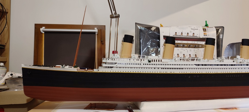 RMS Titanic [Trumpeter 1/200°] de panther - Page 13 Img_2835