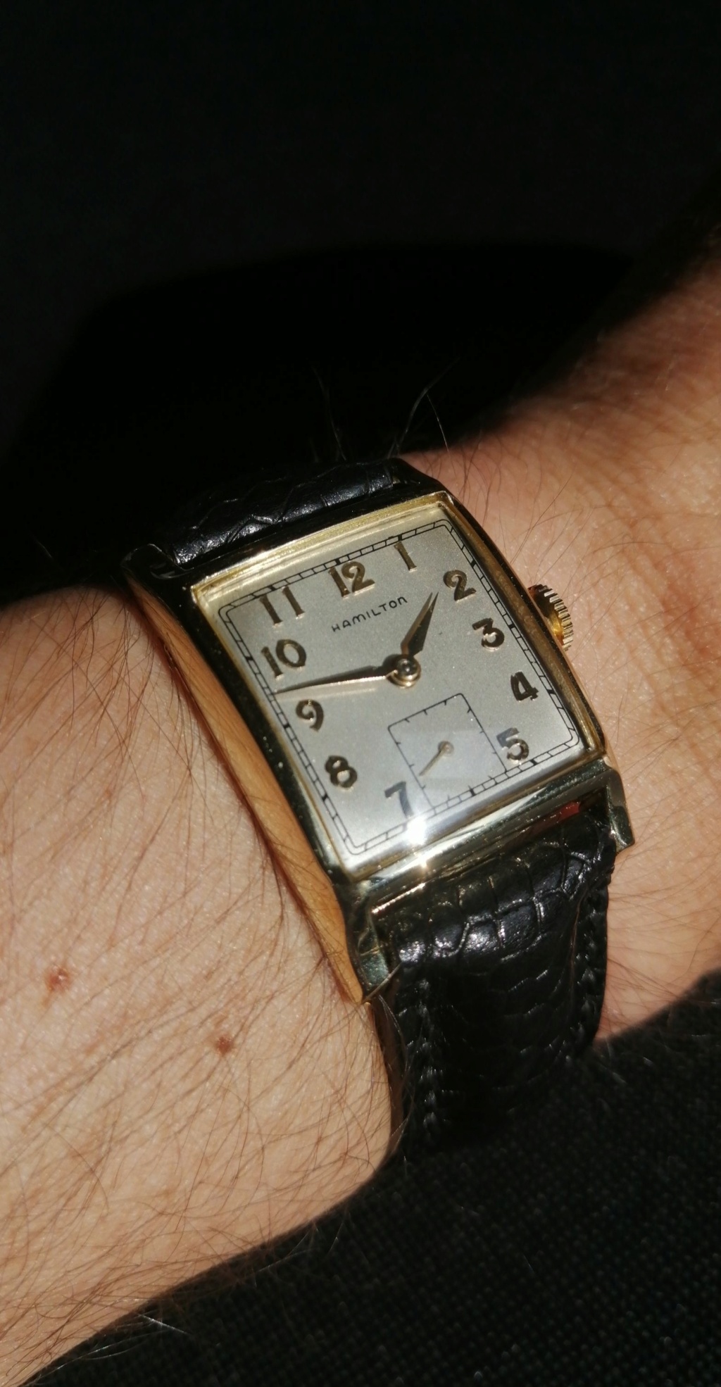 Recherche Montre type Cartier Tank petit budget - Page 2 Snapch14