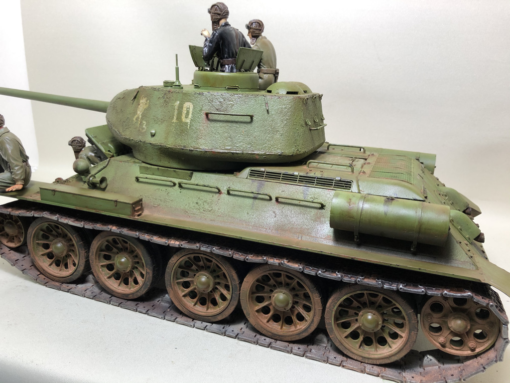 T34 85 in 1/16 von Trumpeter - Seite 3 420b0010