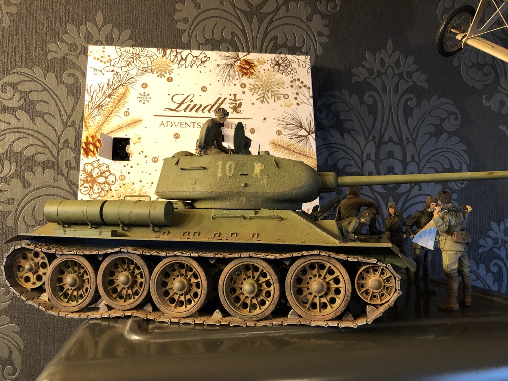 T34 85 in 1/16 von Trumpeter - Seite 3 Bbbf5710