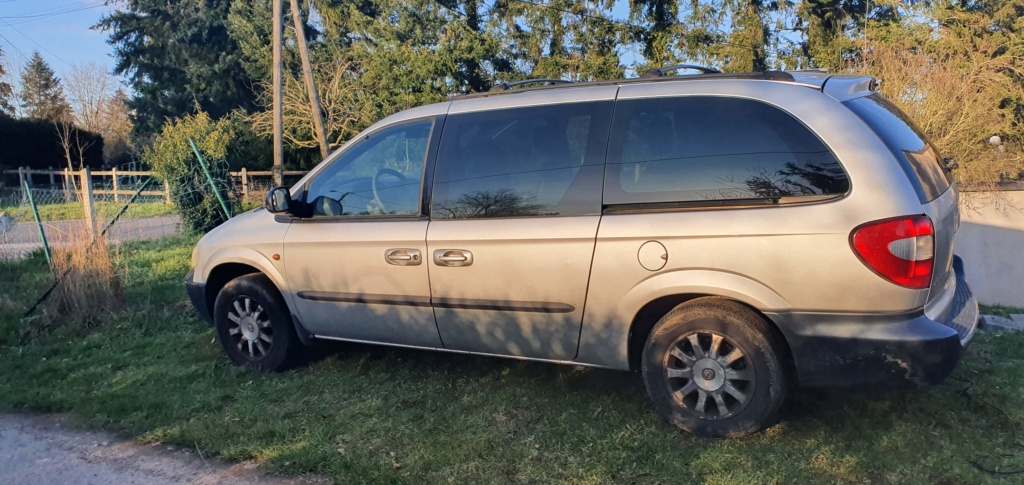 Vente d'un chrysler grand voyager 20210220