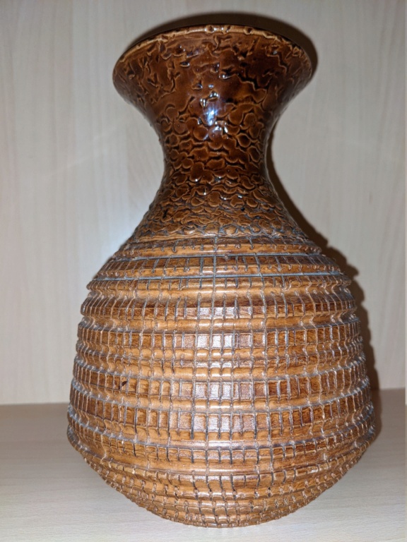 vase with armadillo skin effect? Pxl_2149
