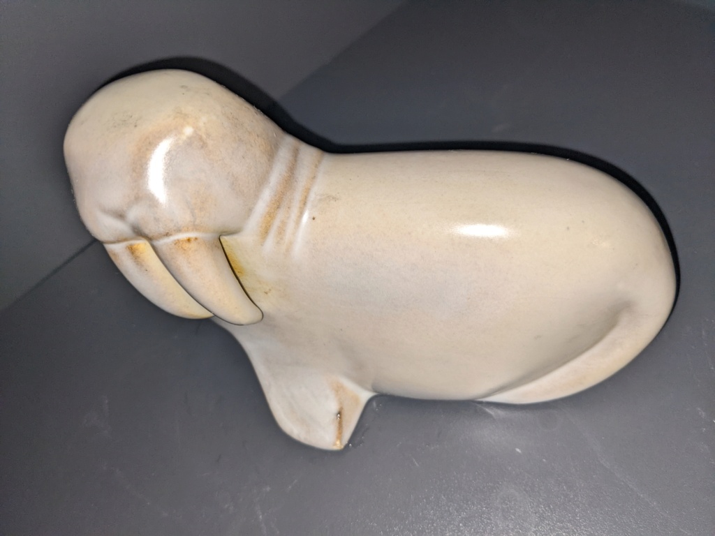 ceramic walrus figurine Pxl_2217