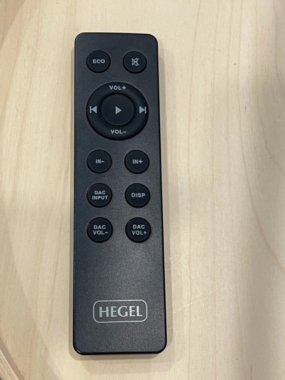 Hegel H90 Integrated Amp (Used) Image010