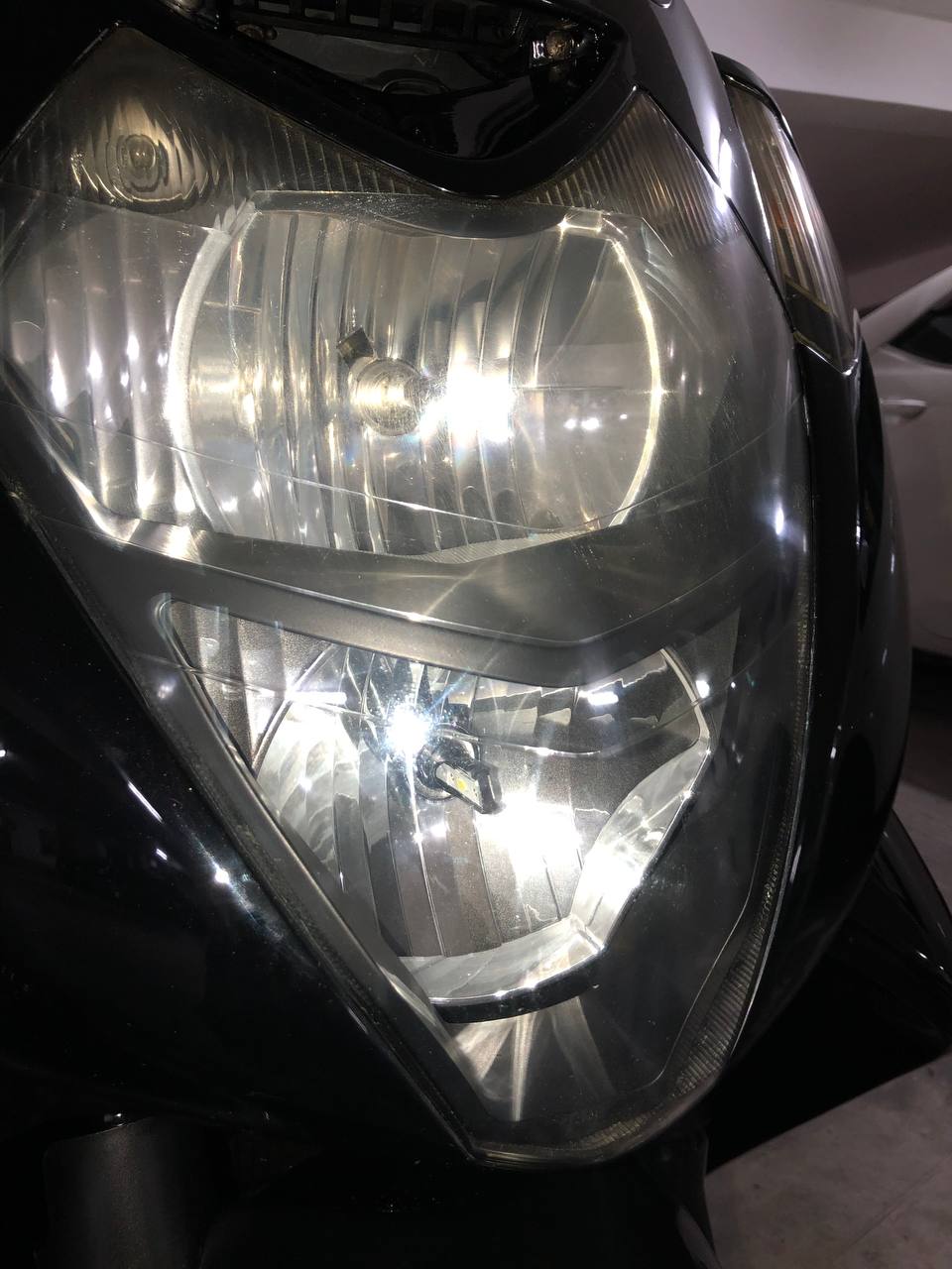 Replaced high beam head lamp with LED Photo_13