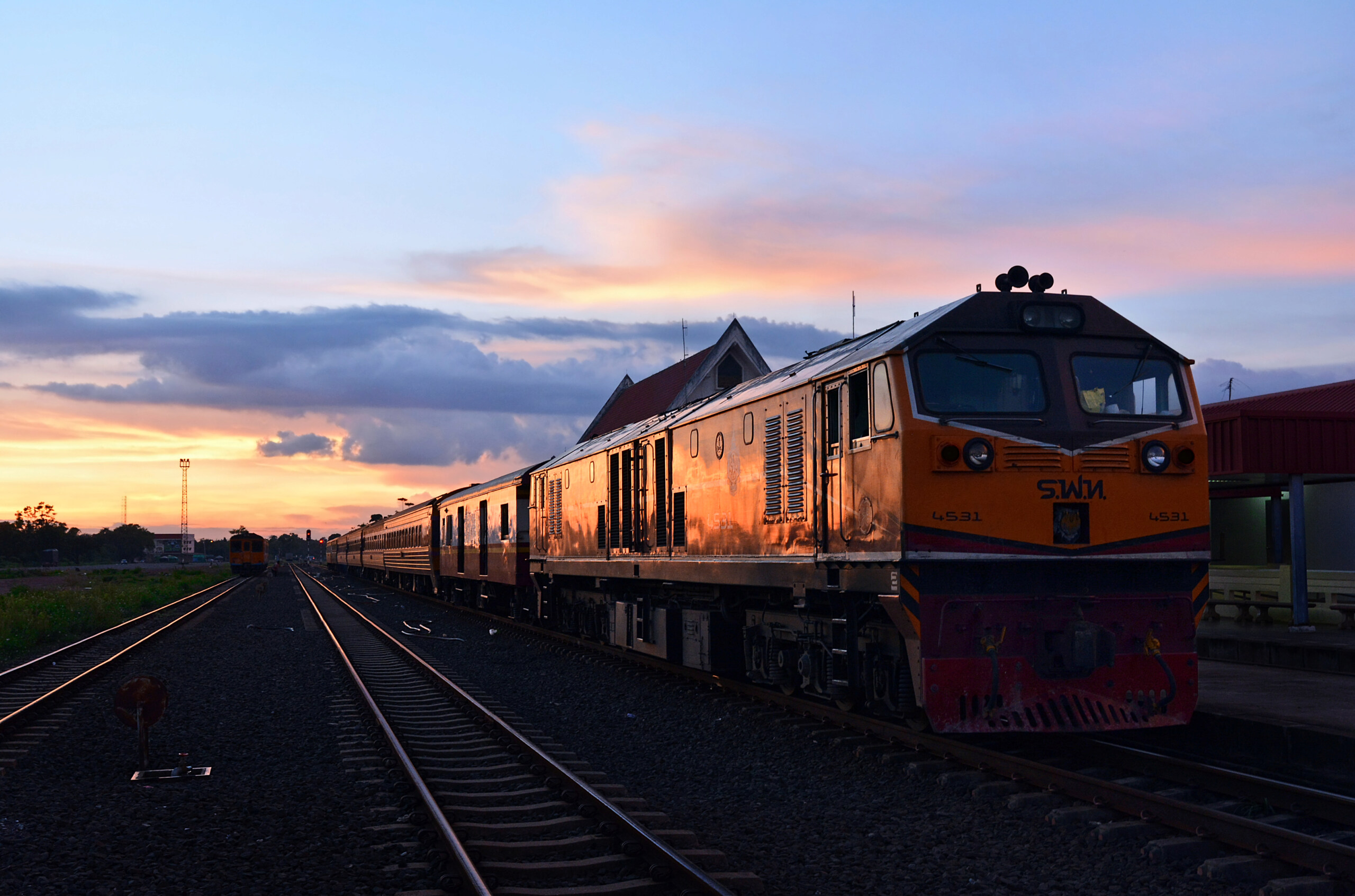 Galerie photos: ambiances ferroviaires en Thaïlande. Dsc_5914