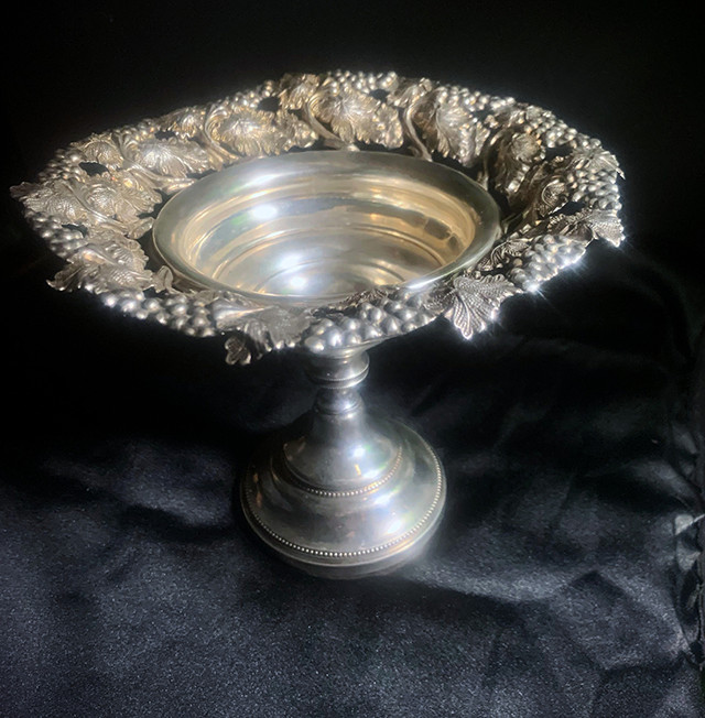 Need help identifying this Silver Compote and WH Hallmark 640_0410