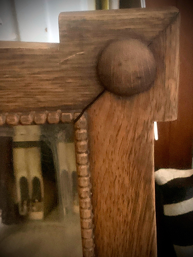 Can anyone ID the style of this Oak Bevel mirror Mirror11
