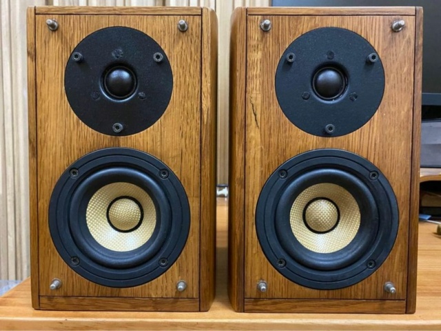 Pioneer Handcrafted "Whiskey-barrel" Real Hardwood w/ ARAMID Cone Pure Malt Bookshelf Speaker 416