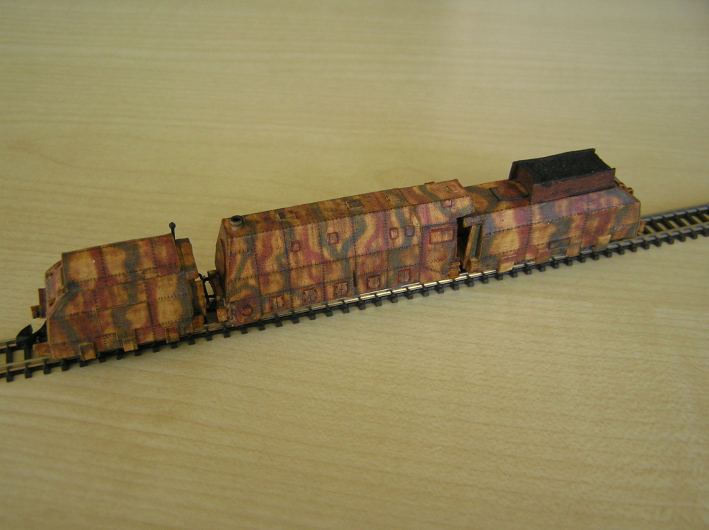 [Bestpapermodels] Locomotive blindé BR57, Allemagne, WW2, Z (1/220). P1120023