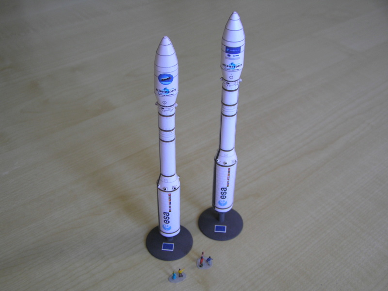 Vega VV04 et IXV, 1/220 papier P7250025