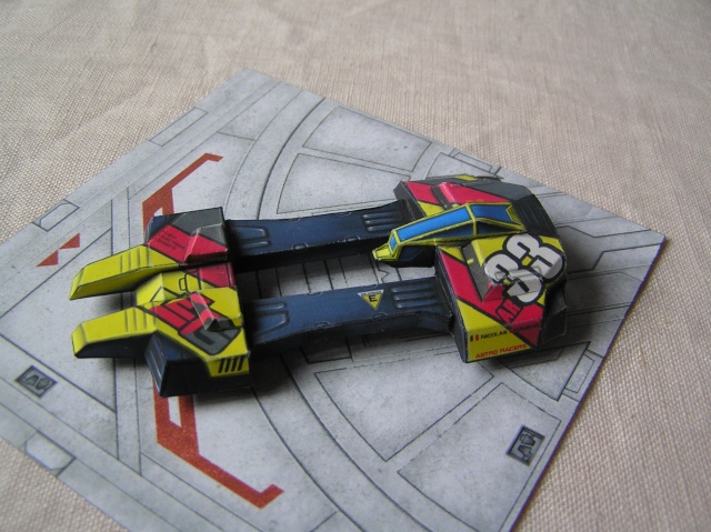 Astro Racers [Papier 1/200] - Montage par Jan Kytop Pc260017