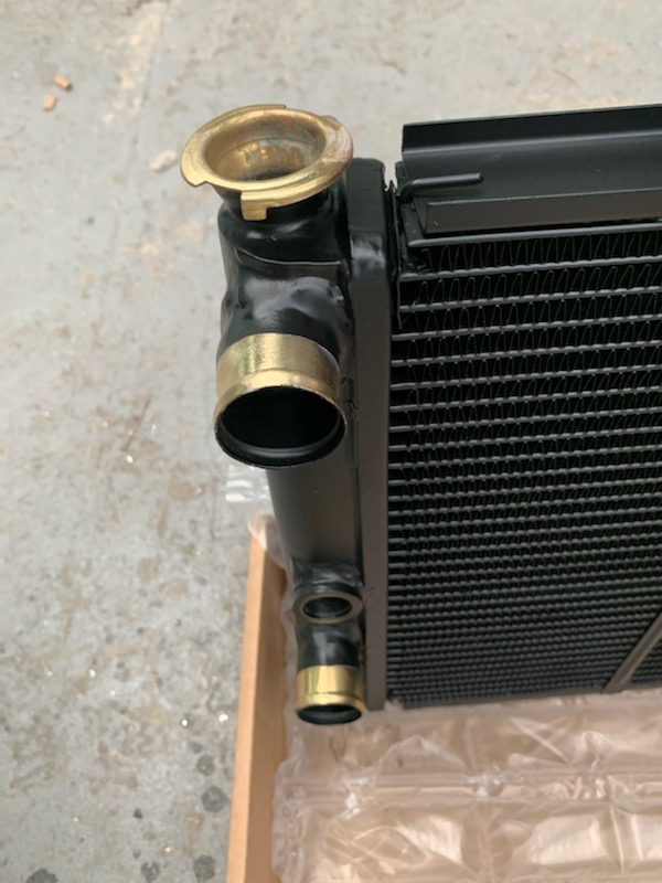 Re fabrication radiateur R18 Fuego Turbo essence Radiat11