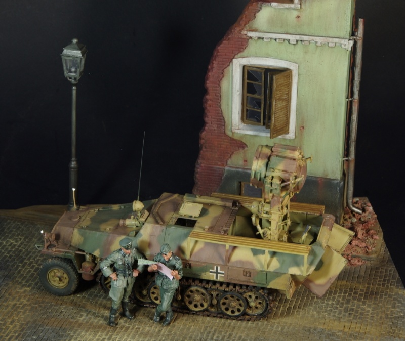 SdKfz 251 Uhu 1/35  Imgp6626