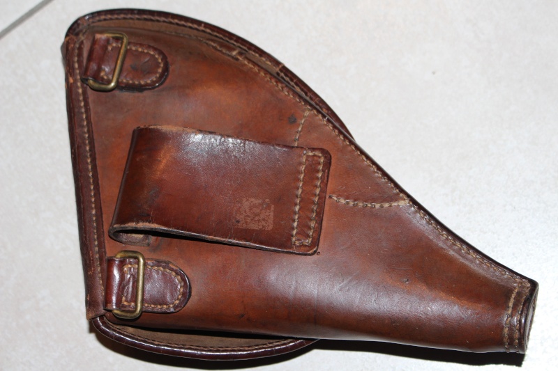 Les etuis du revolver modele 1873/74 et 1892 (etui-jambon) Img_9816