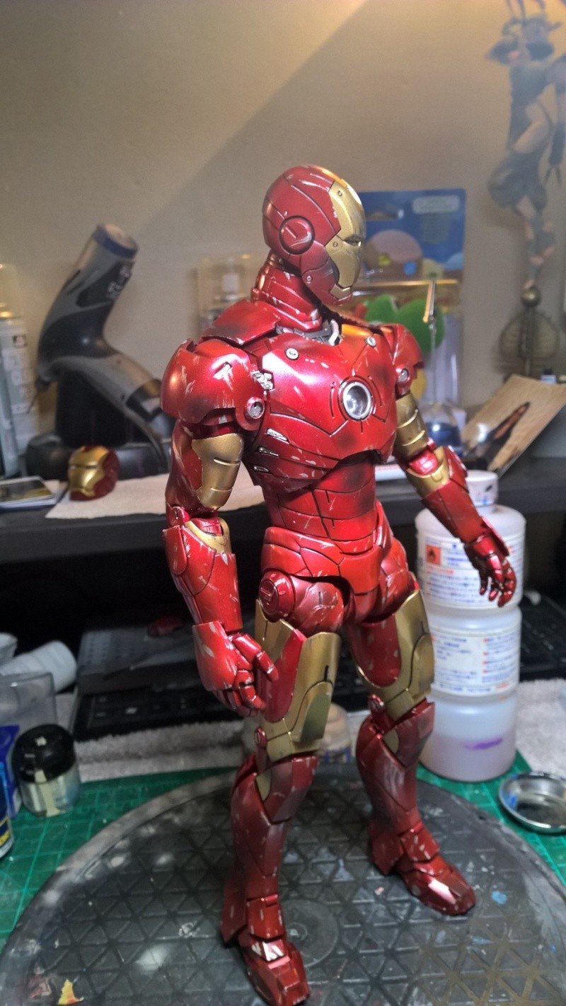 Iron man Battle Damaged Hot toys by Jonas Wp_20113