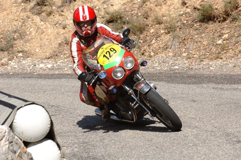 Moto Tour 2003 Mt910