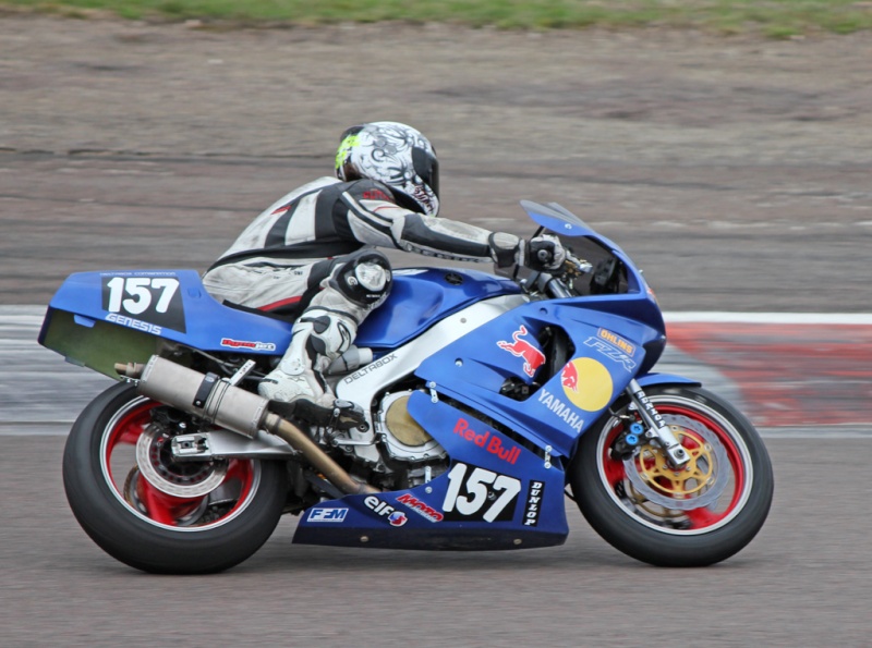 PHOTO: Ici on cause du matos pour prendre images - Page 6 Img_1116