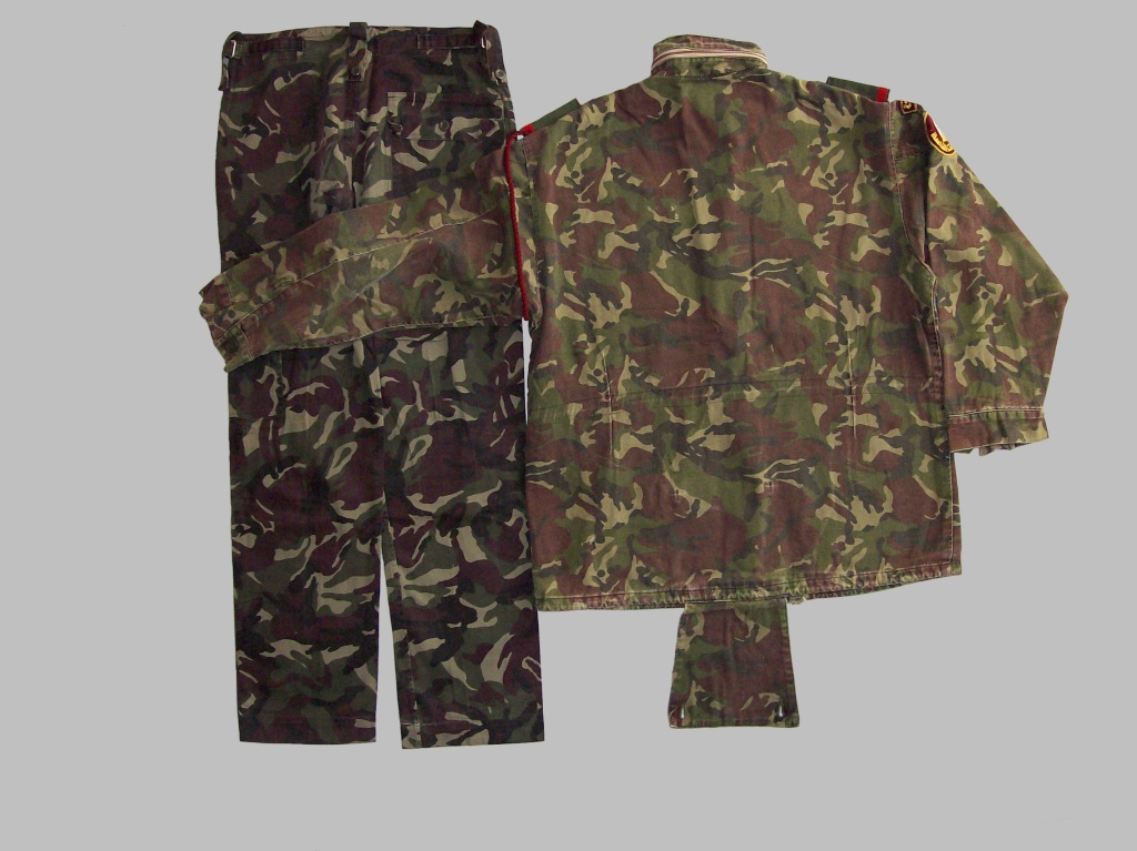 Iraqi camouflage ... and other stuff 100_9515