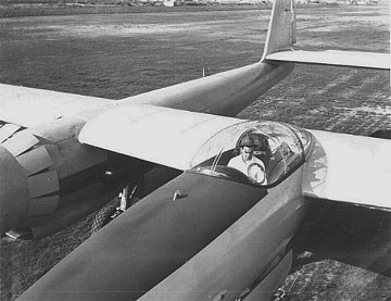 Hughes XF-11 (1/72, Anigrand) - Page 2 Xf11-h11
