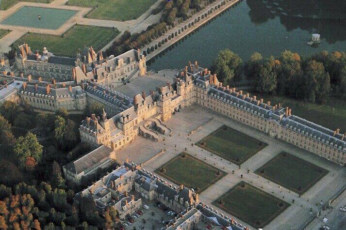 Le château de Fontainebleau 19100410