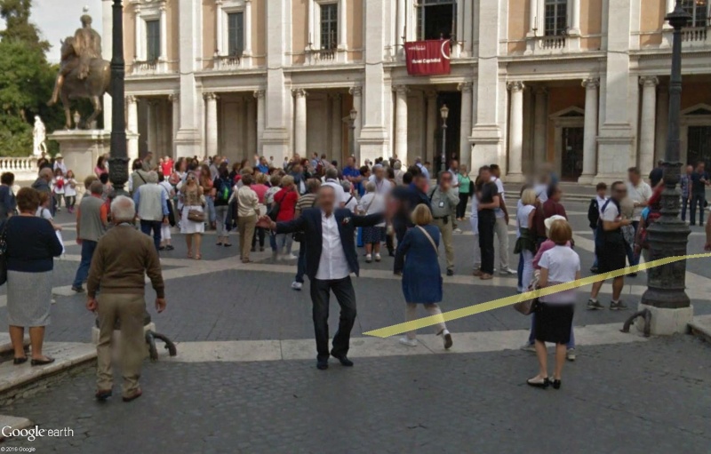 STREET VIEW : un coucou à la Google car  - Page 33 Sans_407