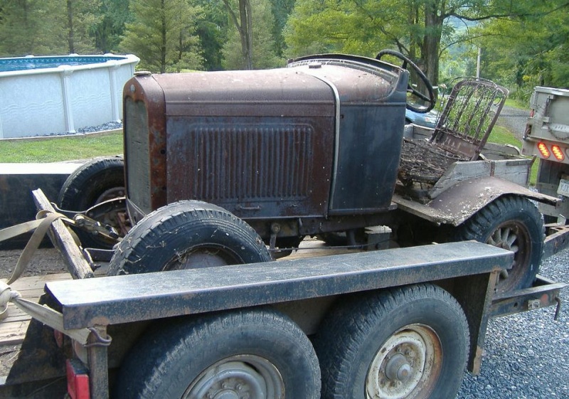 les autos transformées en tracteur agricole Capt1616