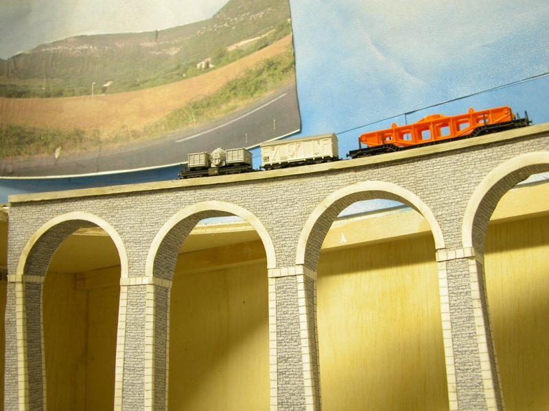 Le CéveNol Express et la gare de Sainte Raïole Dscn1210