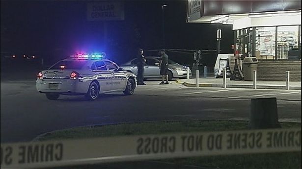 (CBI/GU-FBI) Fusillade à la gas station d'Idlewood, un agent du FBI et un adjoint du shérif ont trouvé la mort. Untitl10