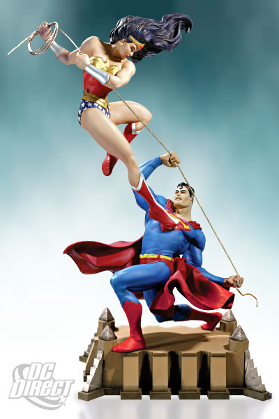 WONDER WOMAN VS SUPERMAN Statue 6540_a10
